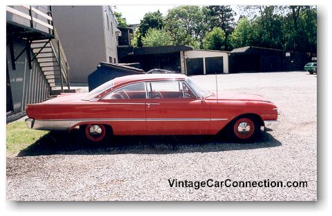 1961 Ford Galaxie Starliner Paris Ontario